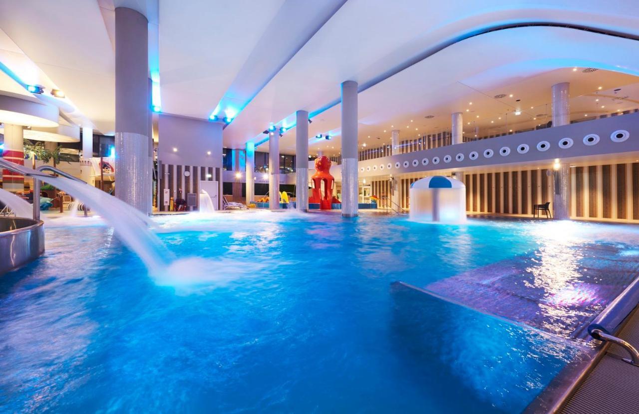 Vacationclub - Baltic Park Fort Apartament G.414 シフィノウイシチェ エクステリア 写真
